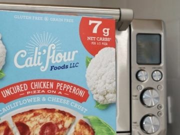 Cali'Flour Eat More Pizza Giveaway