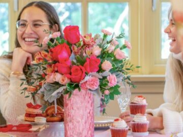 Teleflora Valentine's 2022 Show the Love Giveaway (Facebook)