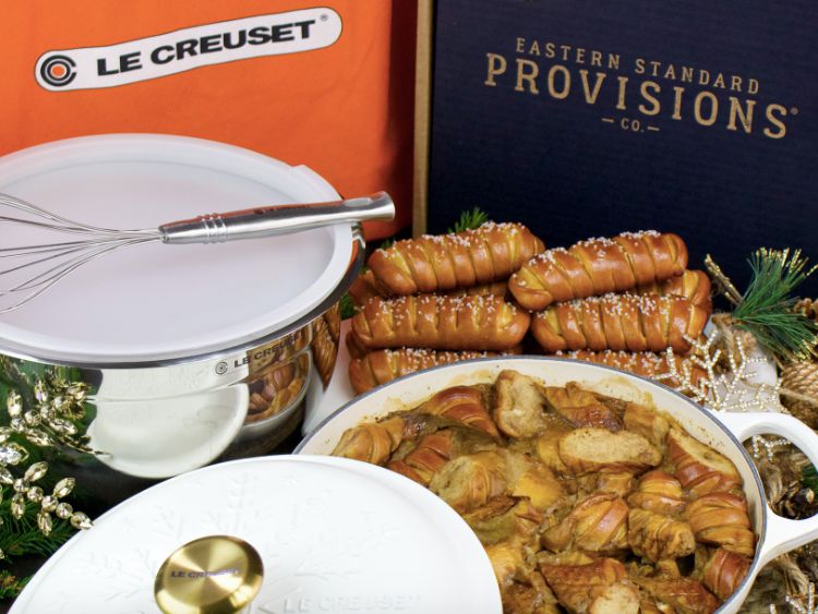 Le Creuset Noël Snowflake Braiser Giveaway