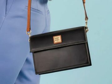 Dooney & Bourke ILoveDooney.com Giveaway