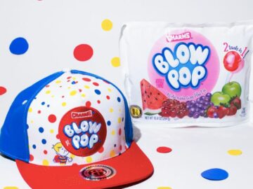 Blow Pop Hat and Candy Giveaway