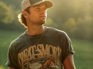 Conner Smith Smoky Mountains Giveaway
