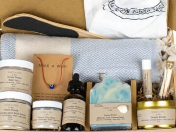 Kate Stewart Summer Sizzling Giveaway