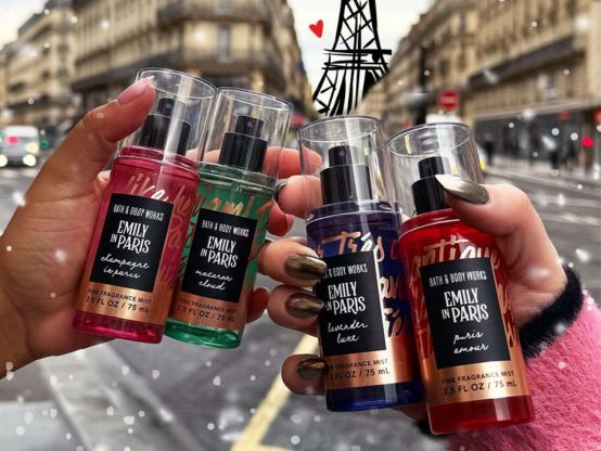 Bath&bodyworks X Emily in the parisミスト4本 Amazon.com : Bath & Body Works Emily In Paris Collection 4