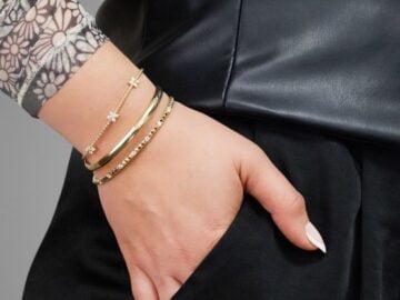 Riddle's Jewelry Mother Day Giveaway