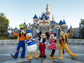 Regal Crown Club Adventure Awaits Travel Sweepstakes - Facebook / Email