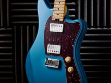 Cream T Custom Shop Crossfire Guitar Giveaway
